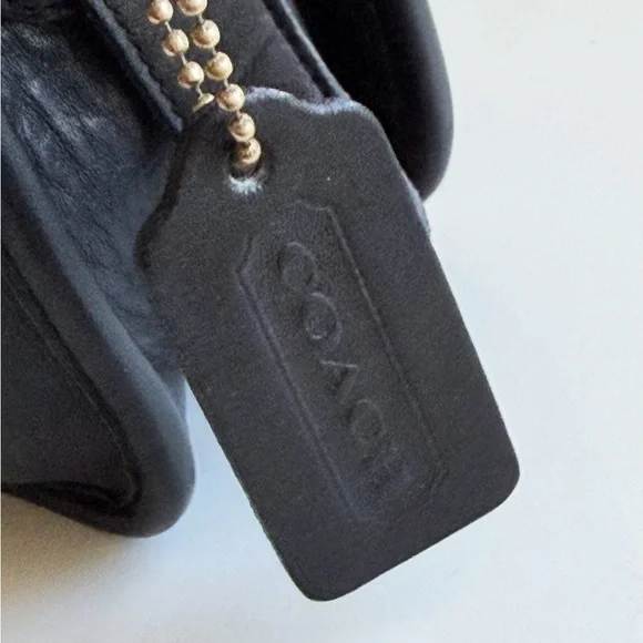 Vintage Coach Black Leather Crossbody Saddle Pouch Bag 9590 Made In NYC '80's - Picture 7 of 16